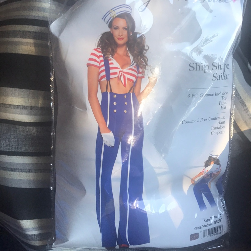 Halloween costume